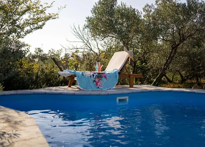 Dom wakacyjny Haus Mit Pool- 50 Meter Vom Entfernt By Interhome *