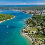 Haus Mit Pool- 50 Meter Vom Entfernt By Interhome Σπίτι διακοπών *